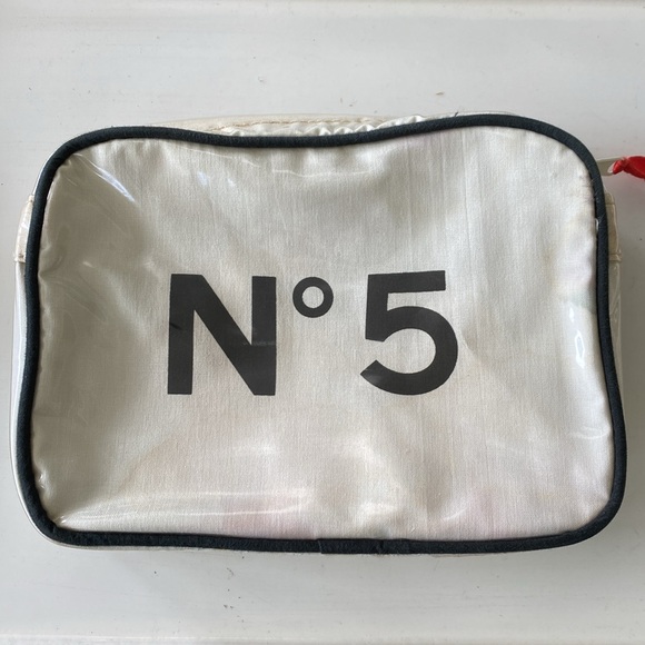 Vintage Chanel No 5 Cosmetic Makeup Travel Bag Pouch. Made in Taiwan R.O.C. - Picture 12 of 12